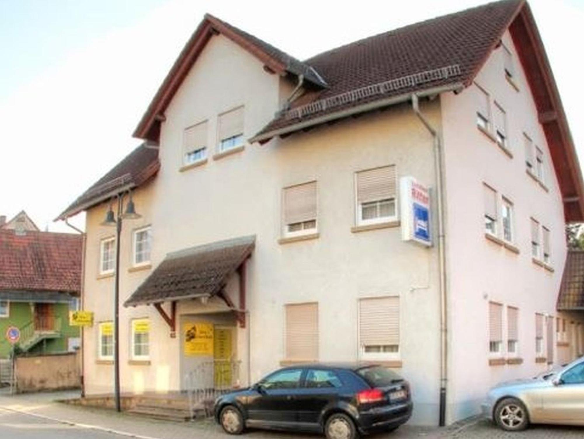 Gaestehaus Ritter 진스하임 외부 사진